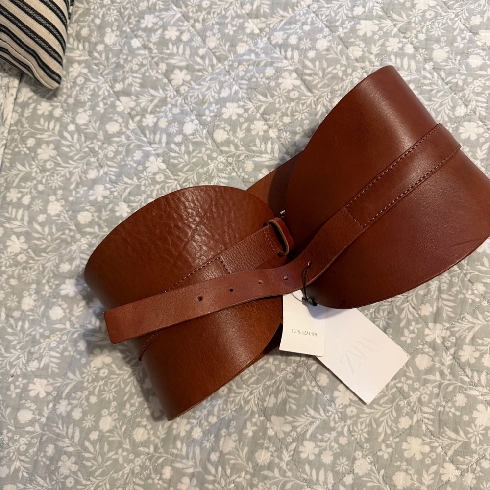 Zara leather belt waist high